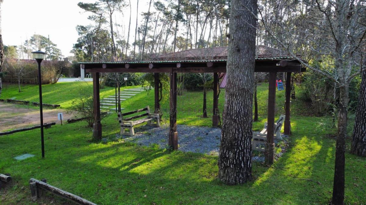 Terreno ID.4364 - En venta en Pinares Punta del Este,  terreno ideal para inversión