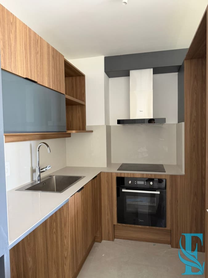Vende impecable apartamento de 2 dormitorios en Brava, Punta del Este.