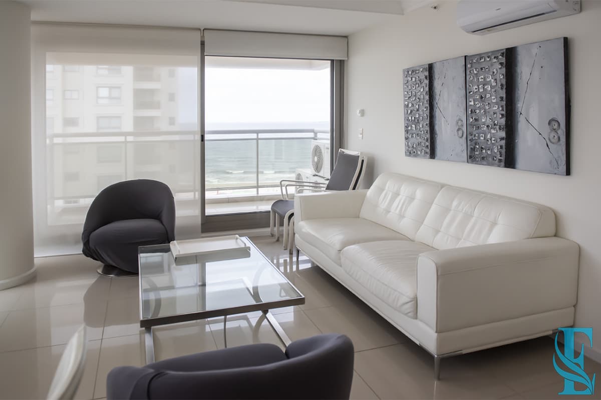 Increíble apartamento con excelente vista al mar. Torre Imperiale.
