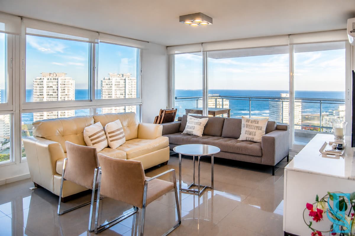 En venta apartamento de 2 dormitorios en Punta del Este, agradable vista