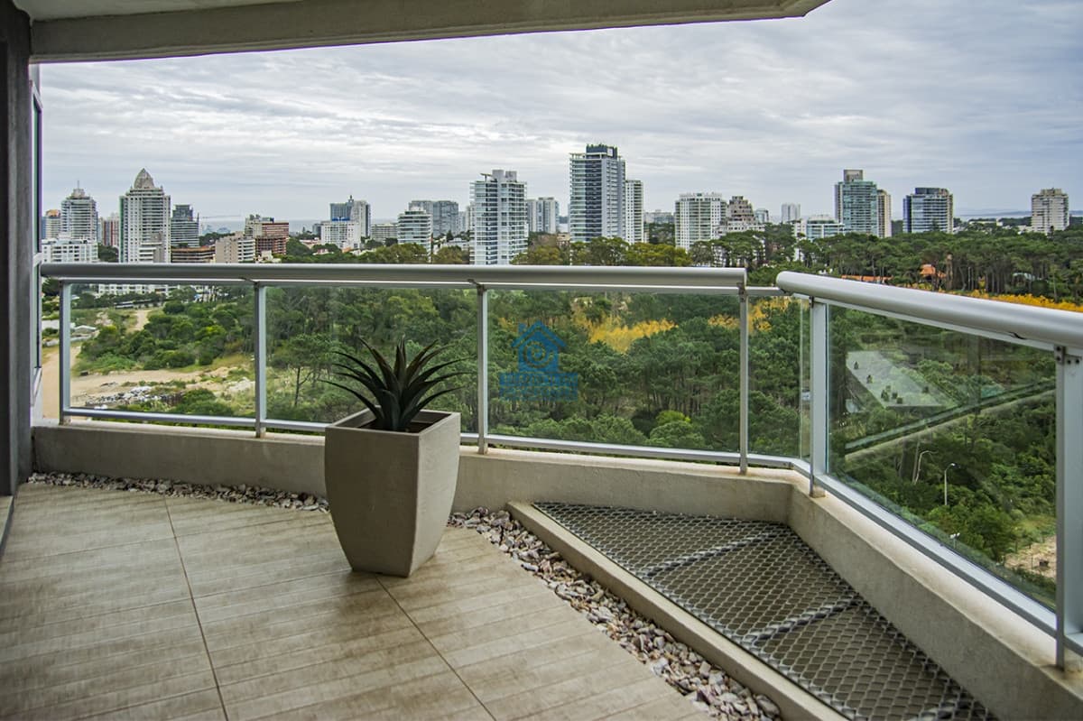 Apartamento ID.1117 - Vende departamento en look brava, punta del este