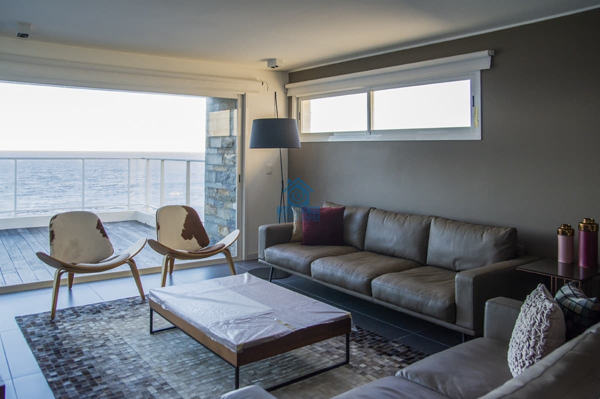 Apartamento ID.829 - Prestigioso Penthouse frente al mar.