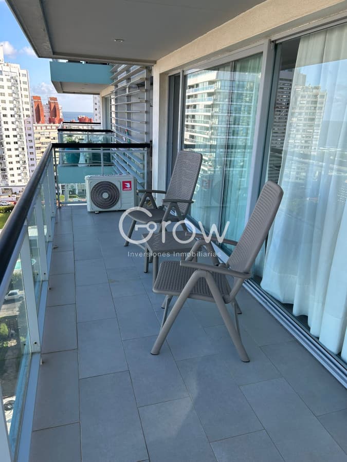 Departamento de 2 dormitorios en venta, Punta del Este