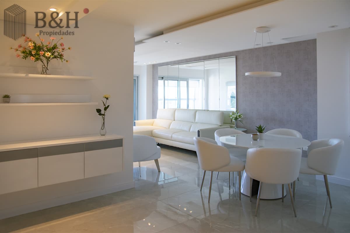 Departamento en alquiler de temporada en Miami Boulevard Punta Del Este
