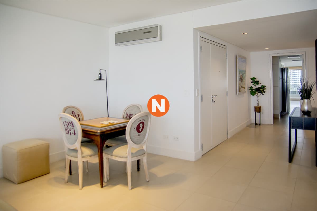 En venta apartamento de 3 dormitorios en Punta del Este