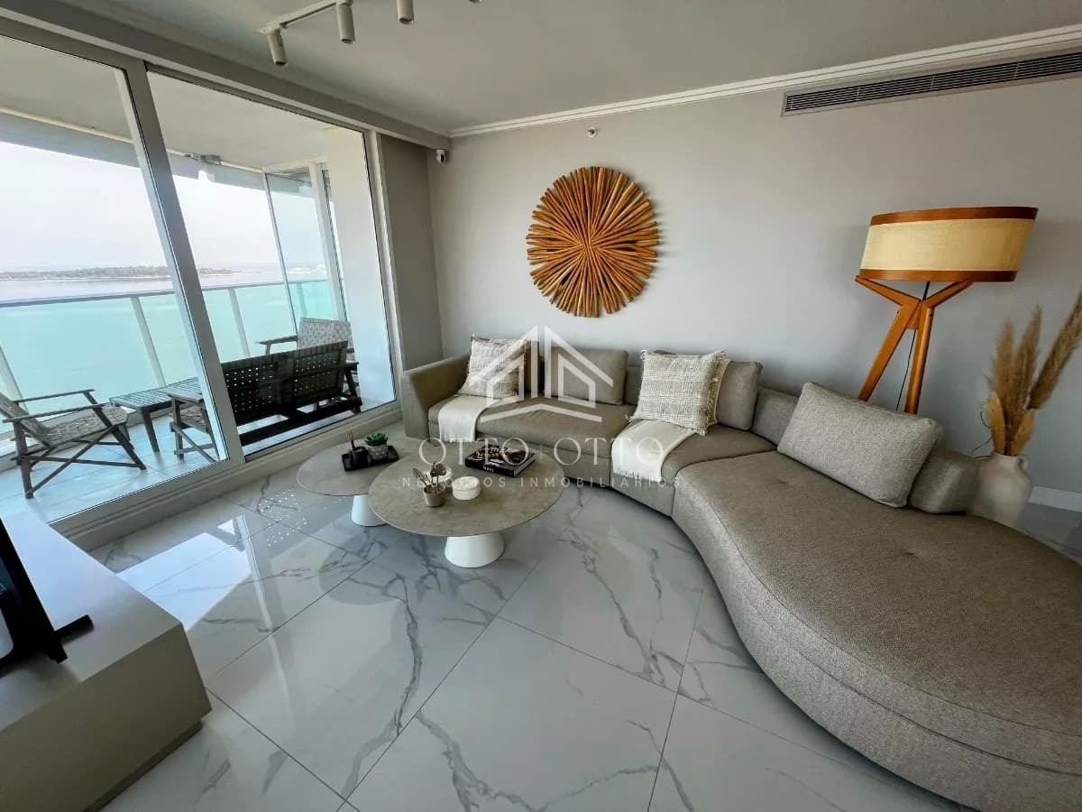 Apartamento en venta 4 dormitorios en Playa Mansa, Punta del Este.