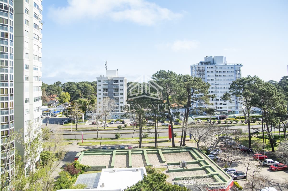 Departamento en venta de 3 dormitorios en Roosevelt Center, Punta del este
