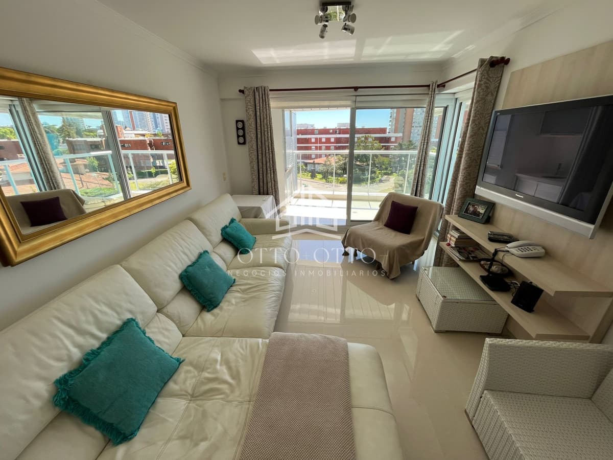 Apartamento en venta de  2 dormitorios en Punta Del Este - Miami Boulevard