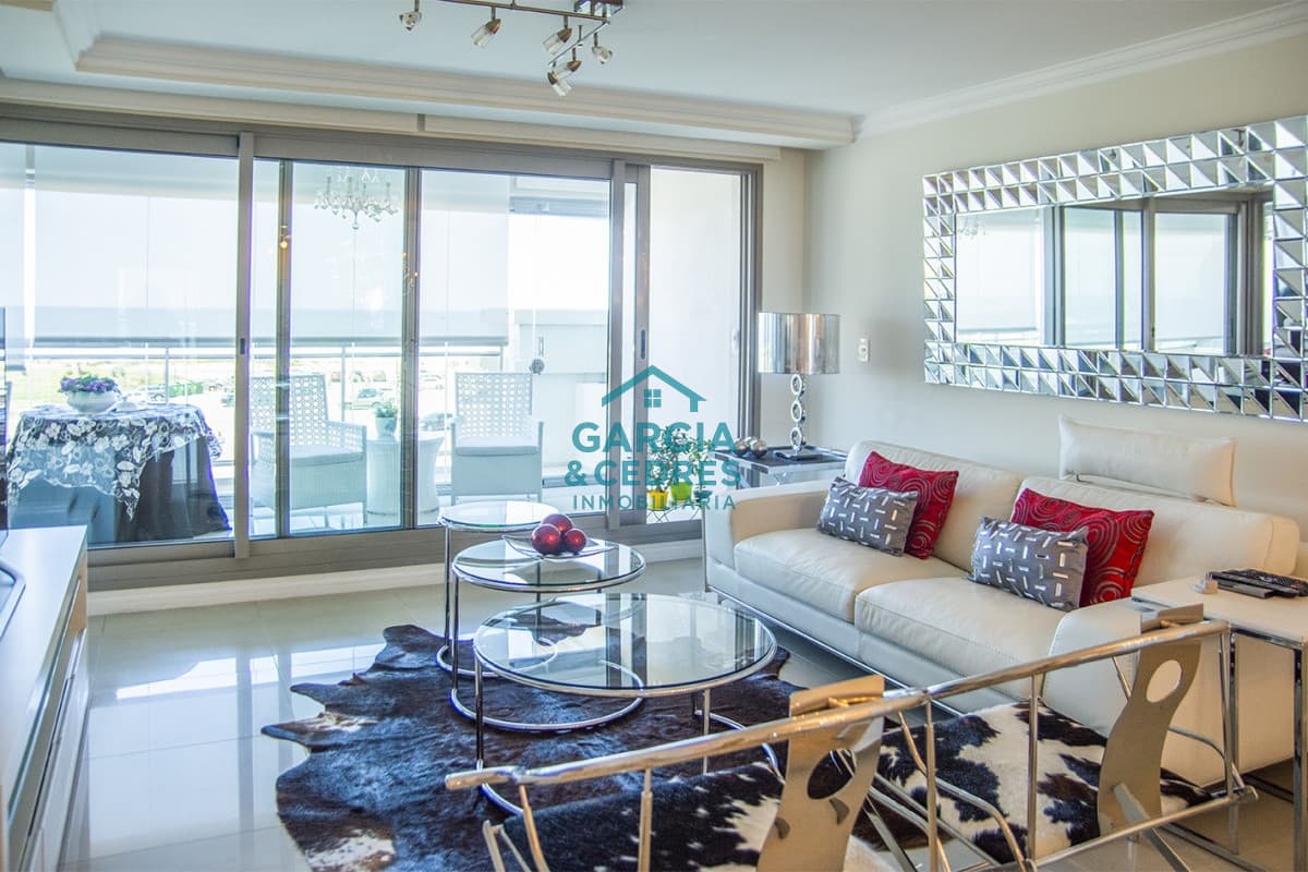Hermoso departamento en edificio Imperiale en alquiler, 3 dormitorios en suite