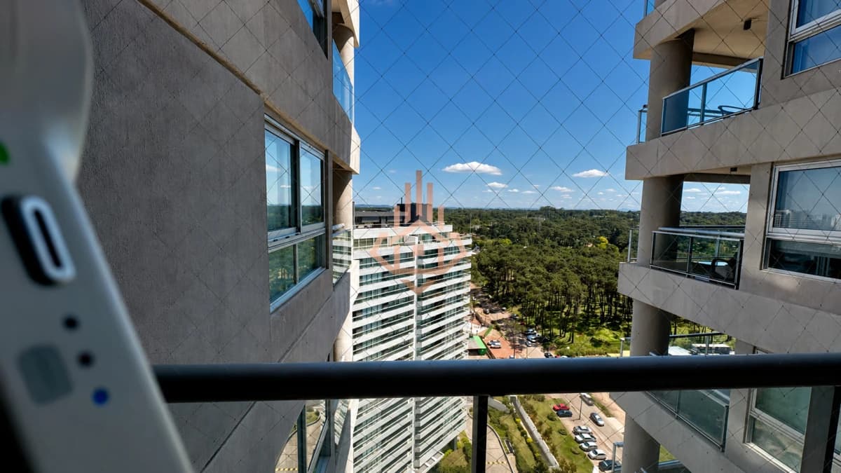 Vende hermoso depto de 2 dormitorios en Look Brava, Punta del Este