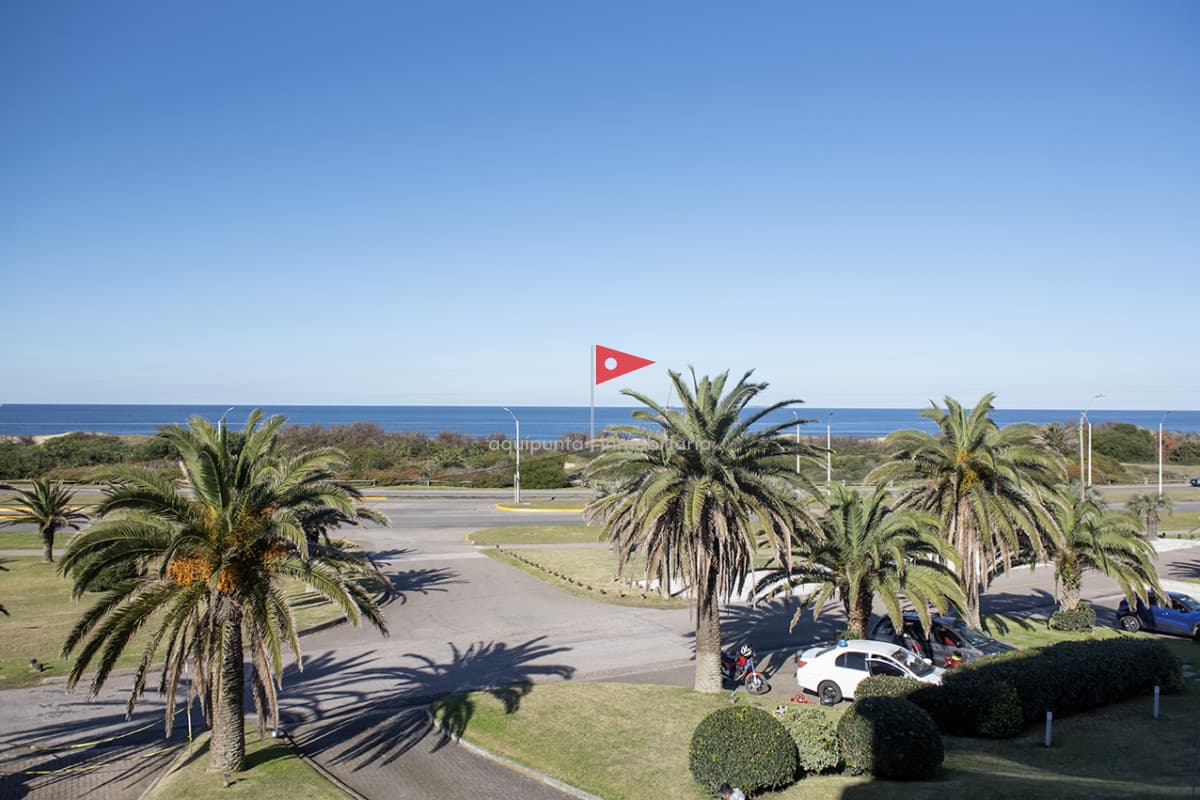 Apartamento ID.153 - En venta Elegante apartamento en San Rafael, Punta del Este