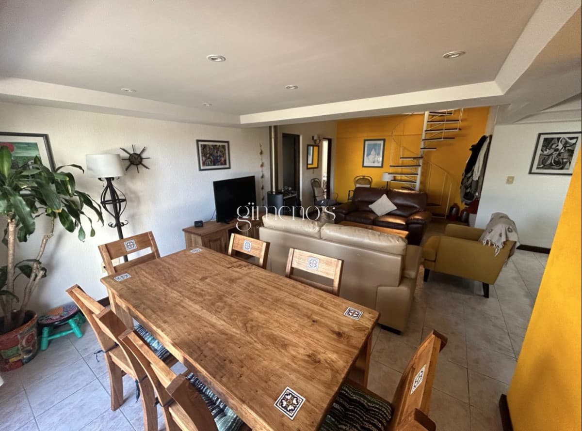 Vende apartamento de 3 dormitorios en Roosevelt, Punta del Este - Parrillero de uso exclusivo