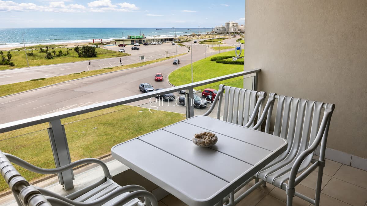 Venta de Apartamento de 2 dormitorios en Punta del Este - Playa Brava