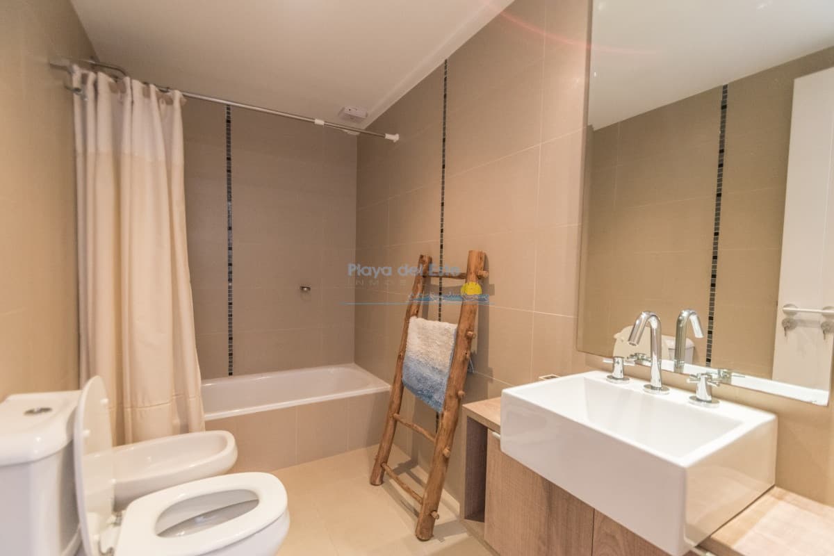 Apartamento de 1 dormitorio en Gala Puerto, Punta del Este  - Inmobiliaria Playa del Este