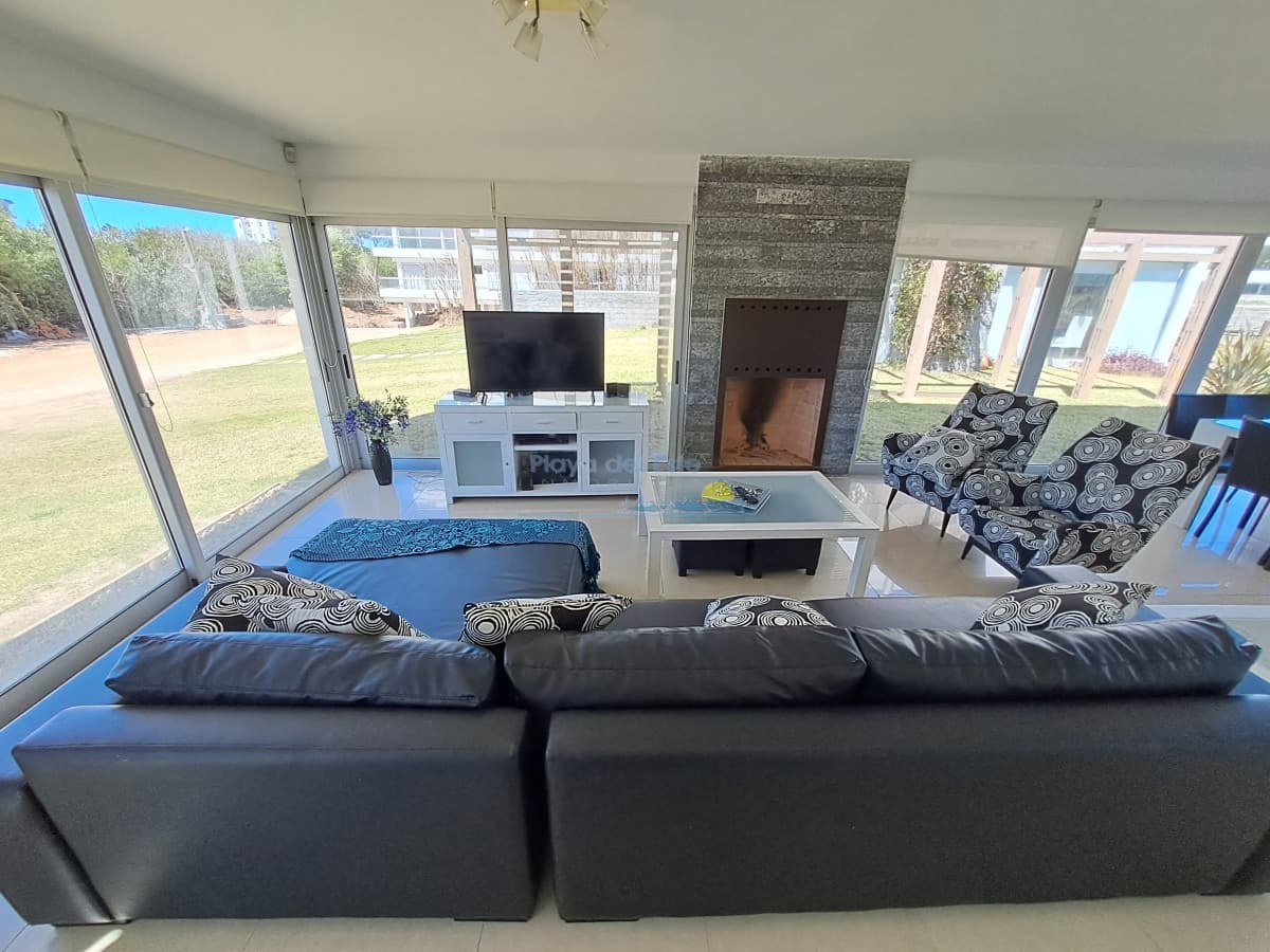 Casa en Alquiler de Verano en complejo con amenities Rincon del Indio - Inmobiliaria Playa del Este