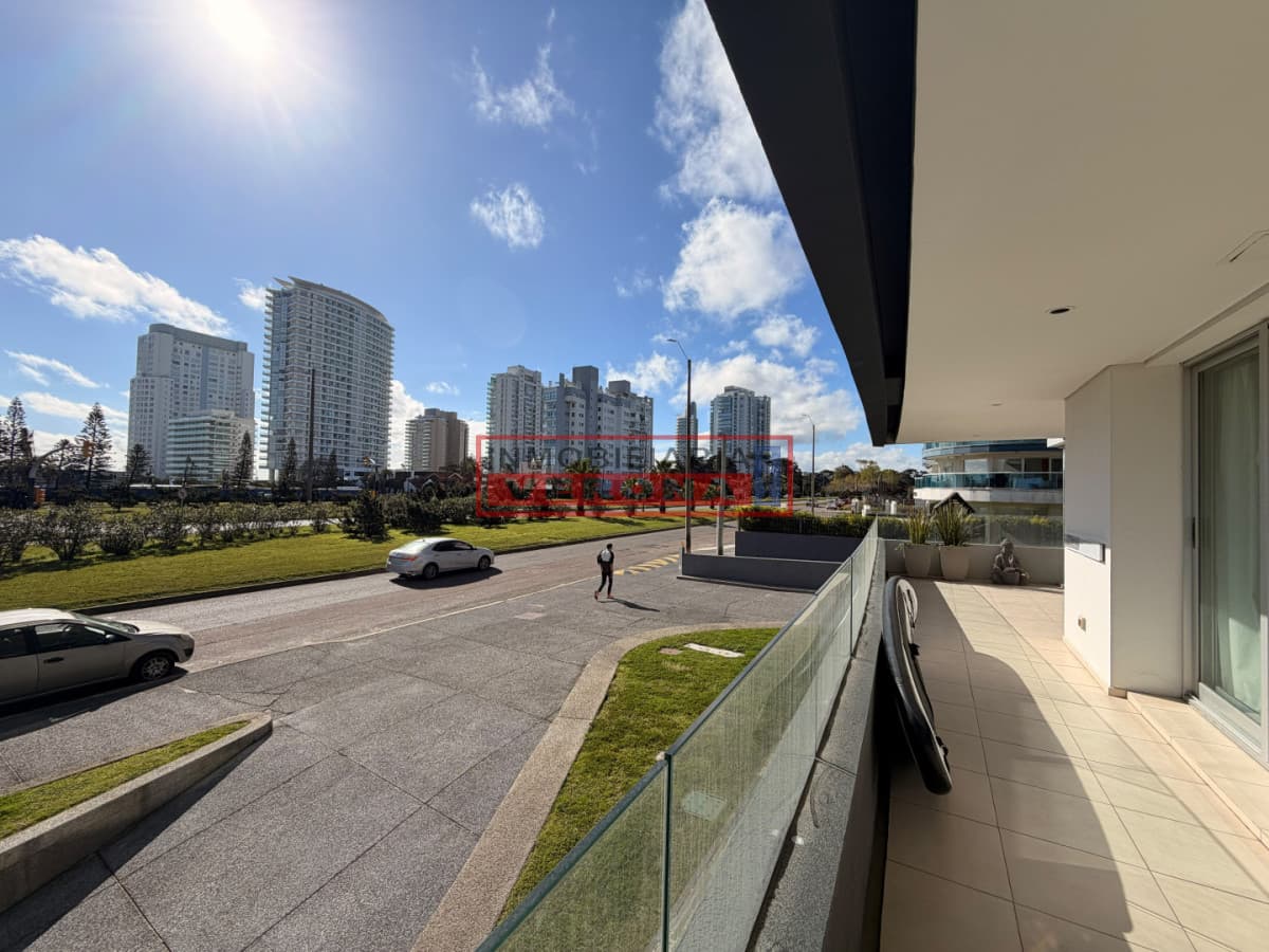 Exclusivo departamento en Punta del Este  - Inmobiliaria Verona Punta