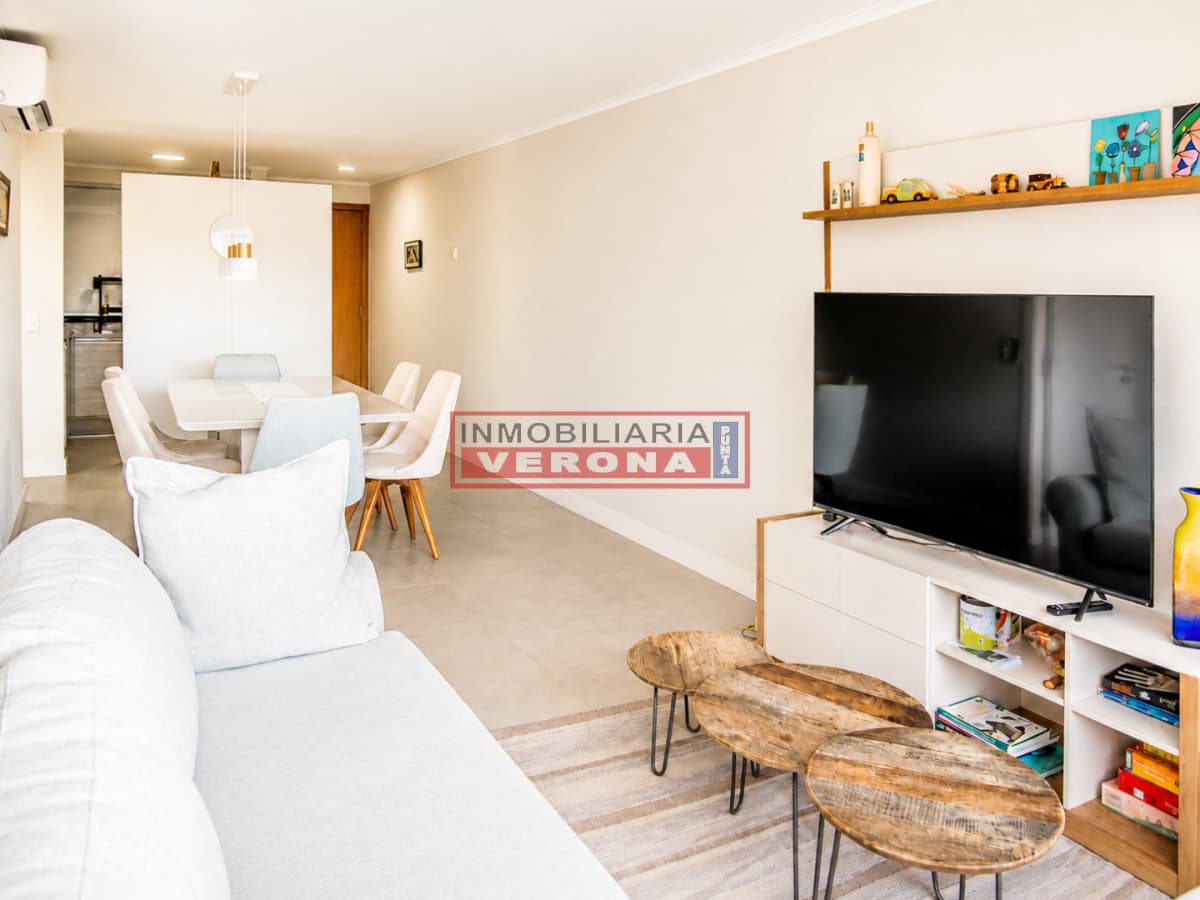 Greenlife de 2 dormitorios en Punta del Este - Inmobiliaria Verona Punta