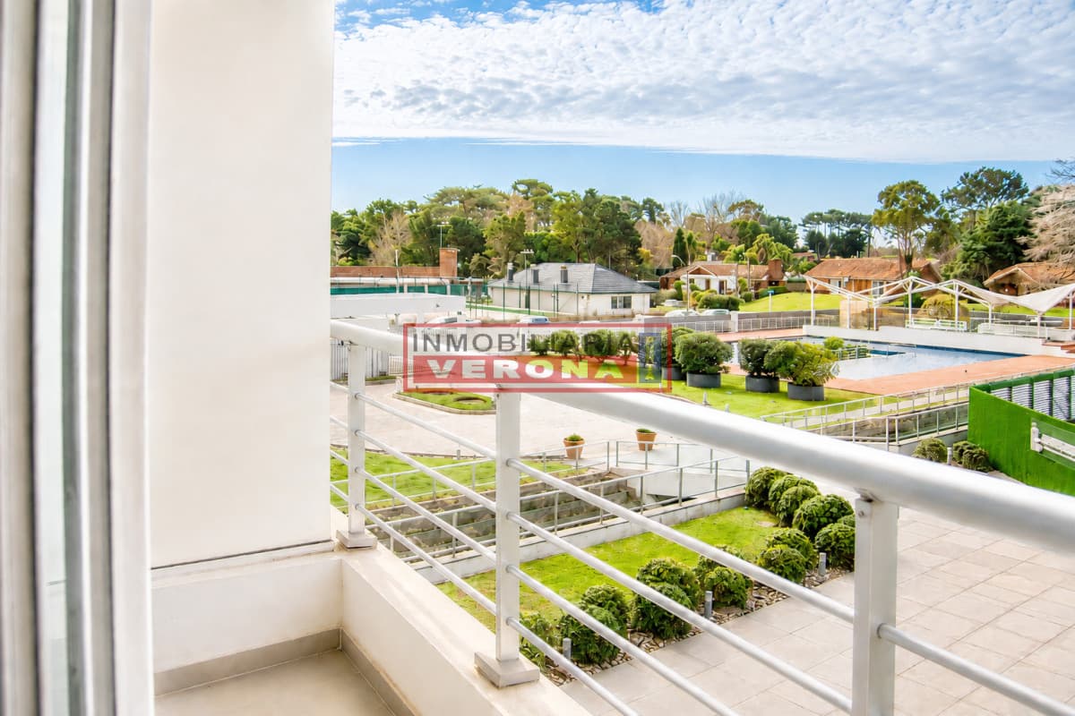 Greenlife de 2 dormitorios en Punta del Este - Inmobiliaria Verona Punta
