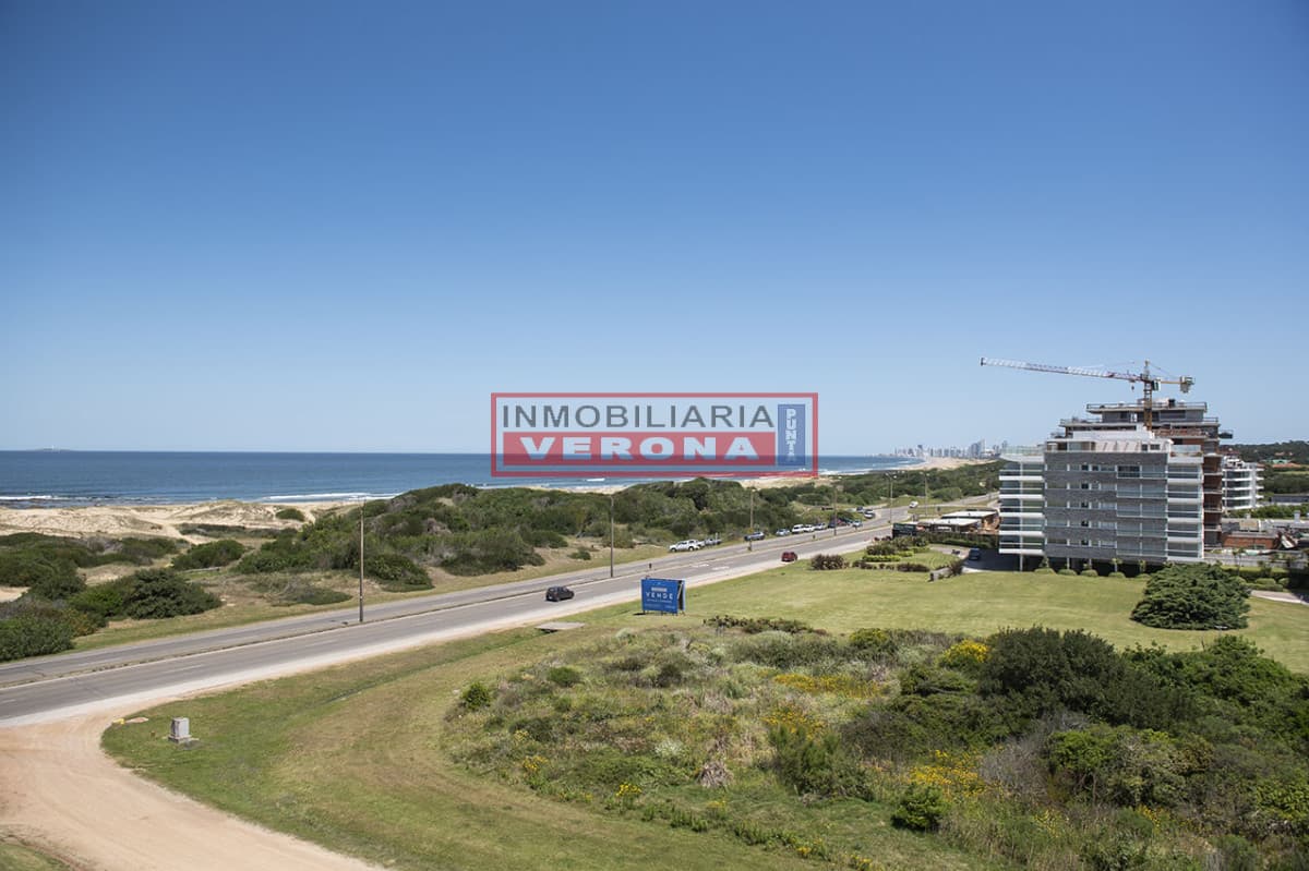 Penthouse Duplex en Venta de 4 dormitorios en Playa Brava , Punta del este  - Inmobiliaria Verona Punta
