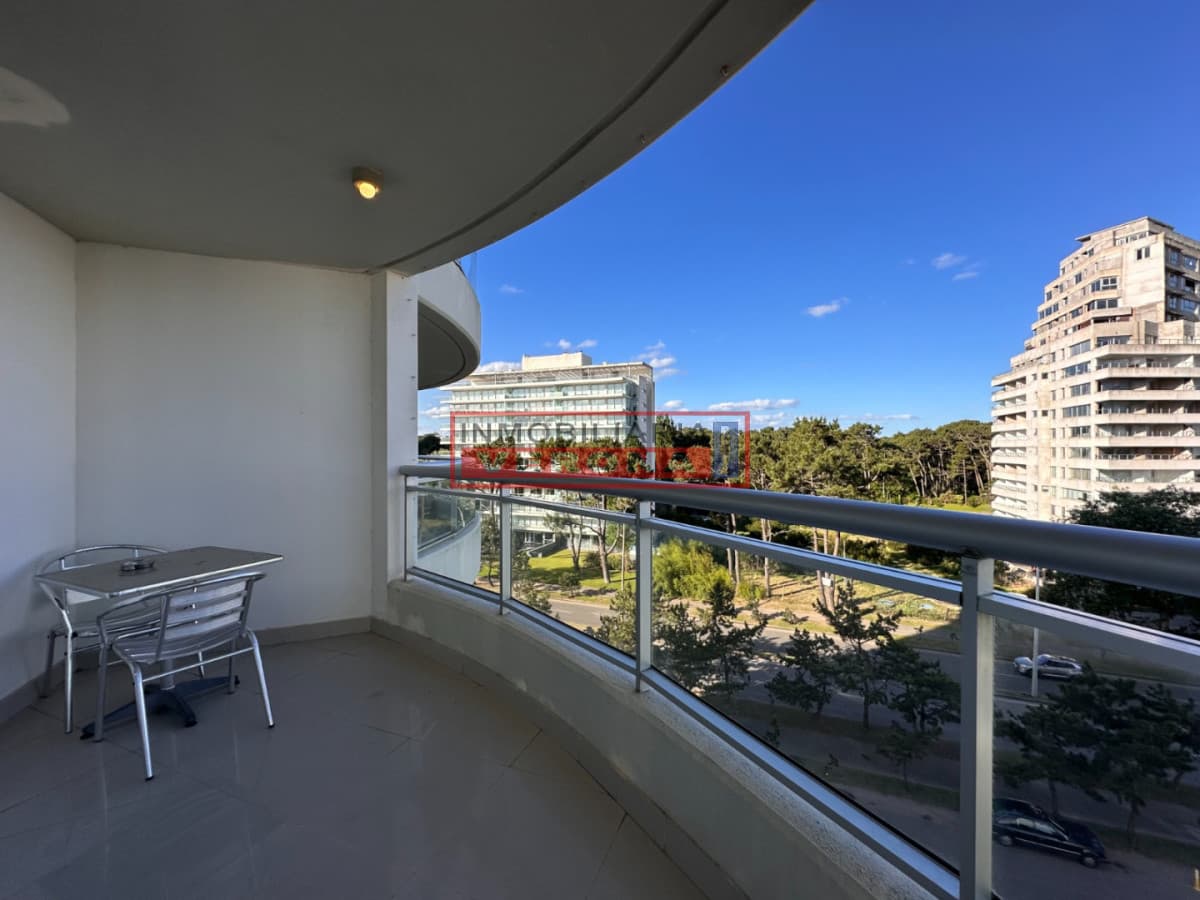 Ocean Drive en VENTA - 3 dorms + área de servicio - Inmobiliaria Verona Punta