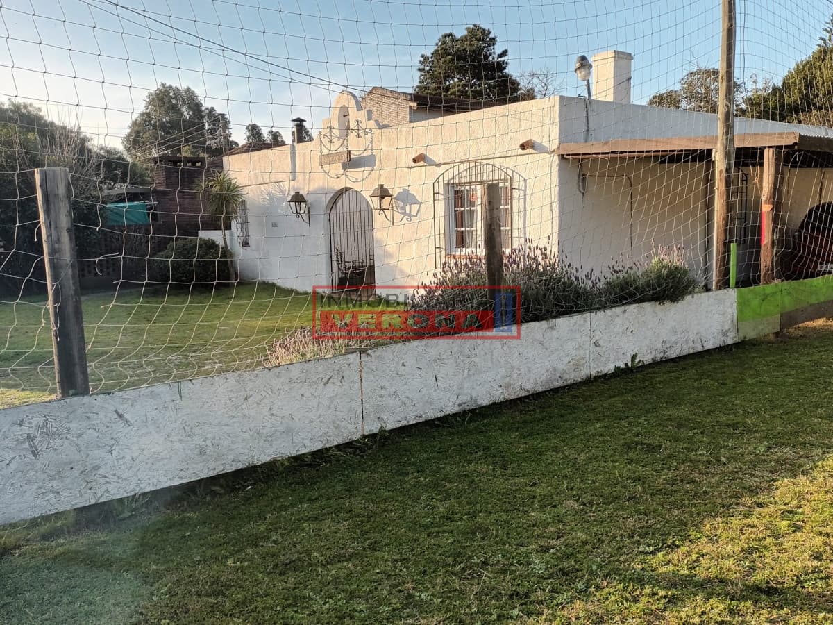 En venta y alquiler temporal casa de 4 dormitorios, Pinares, Punta del Este  - Inmobiliaria Verona Punta