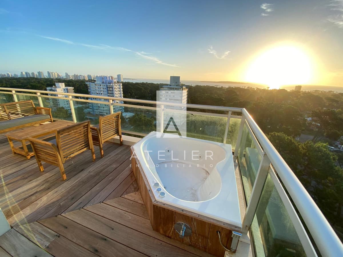 Apartamento en venta  3 dormitorios en Roosevelt, Punta del Este