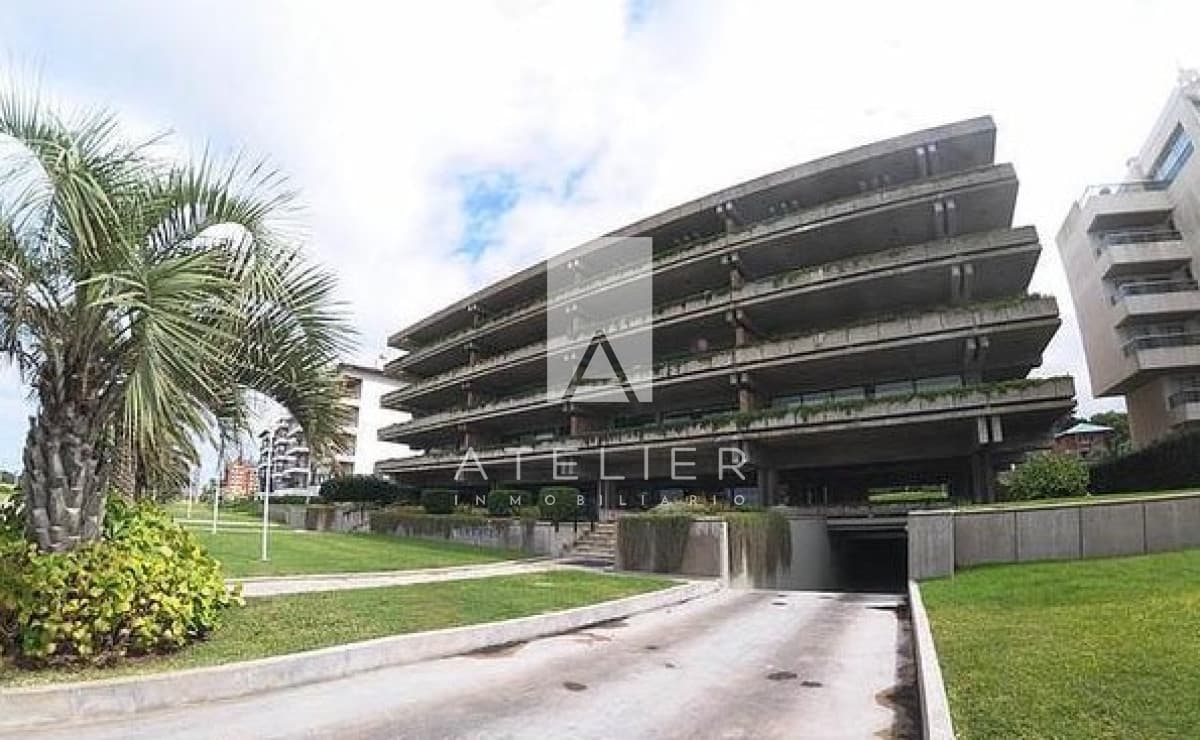 Departamento en Venta de 2 dormitorios y medio Frente al Mar , Playa Brava
