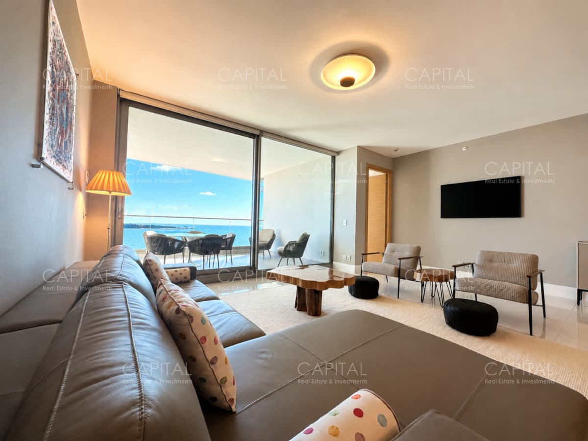 Espectacular apartamento en alquiler en la torre mas lujosa de Punta del este