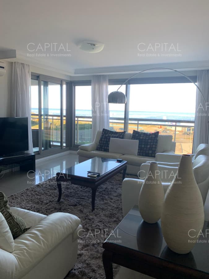 Hermoso Departamento en venta con agradable vista. Torre Imperiale.