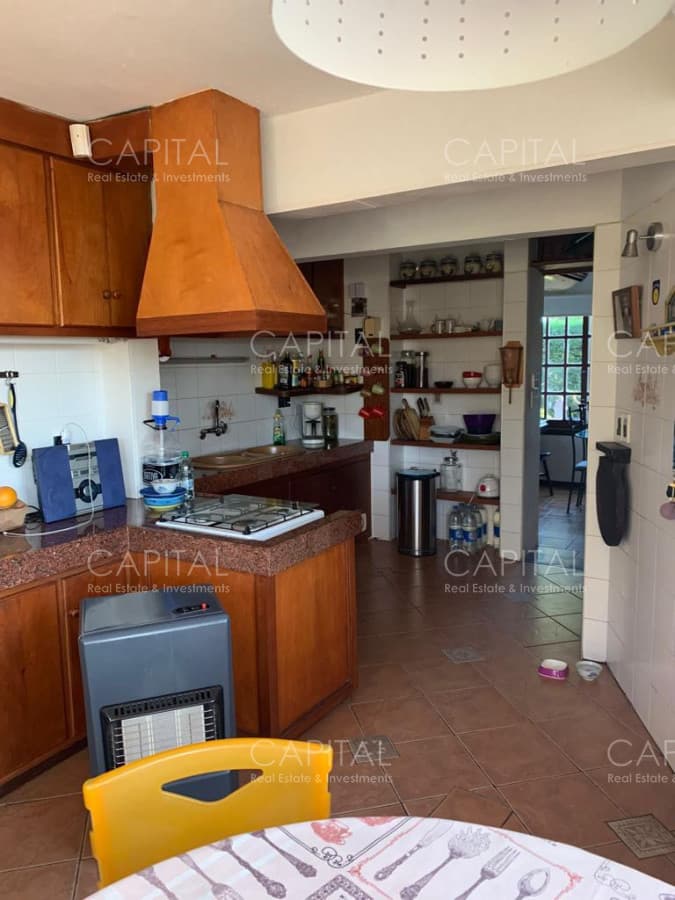 Casa en Pinares con piscina y buena barbacoa