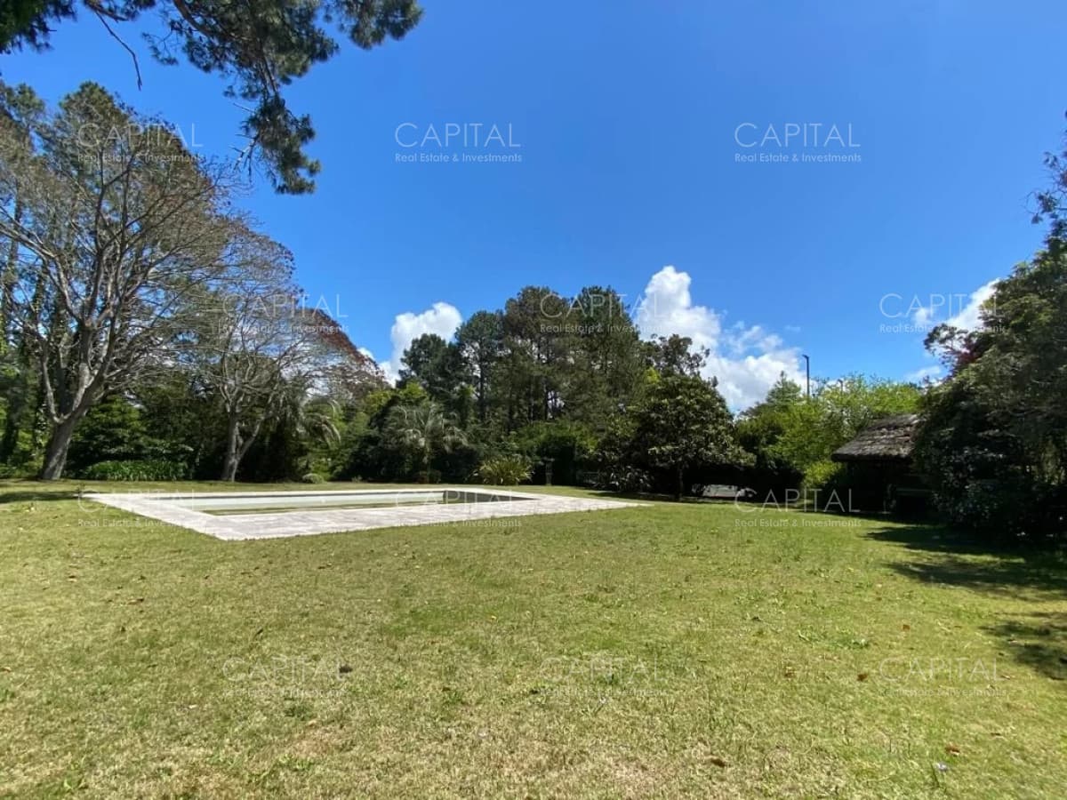 Terreno Apto para Fraccionamiento en Barrio Golf Punta del Este