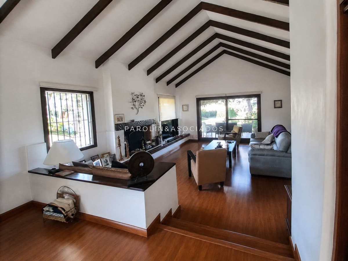 Impecable casa en venta  en San Rafael