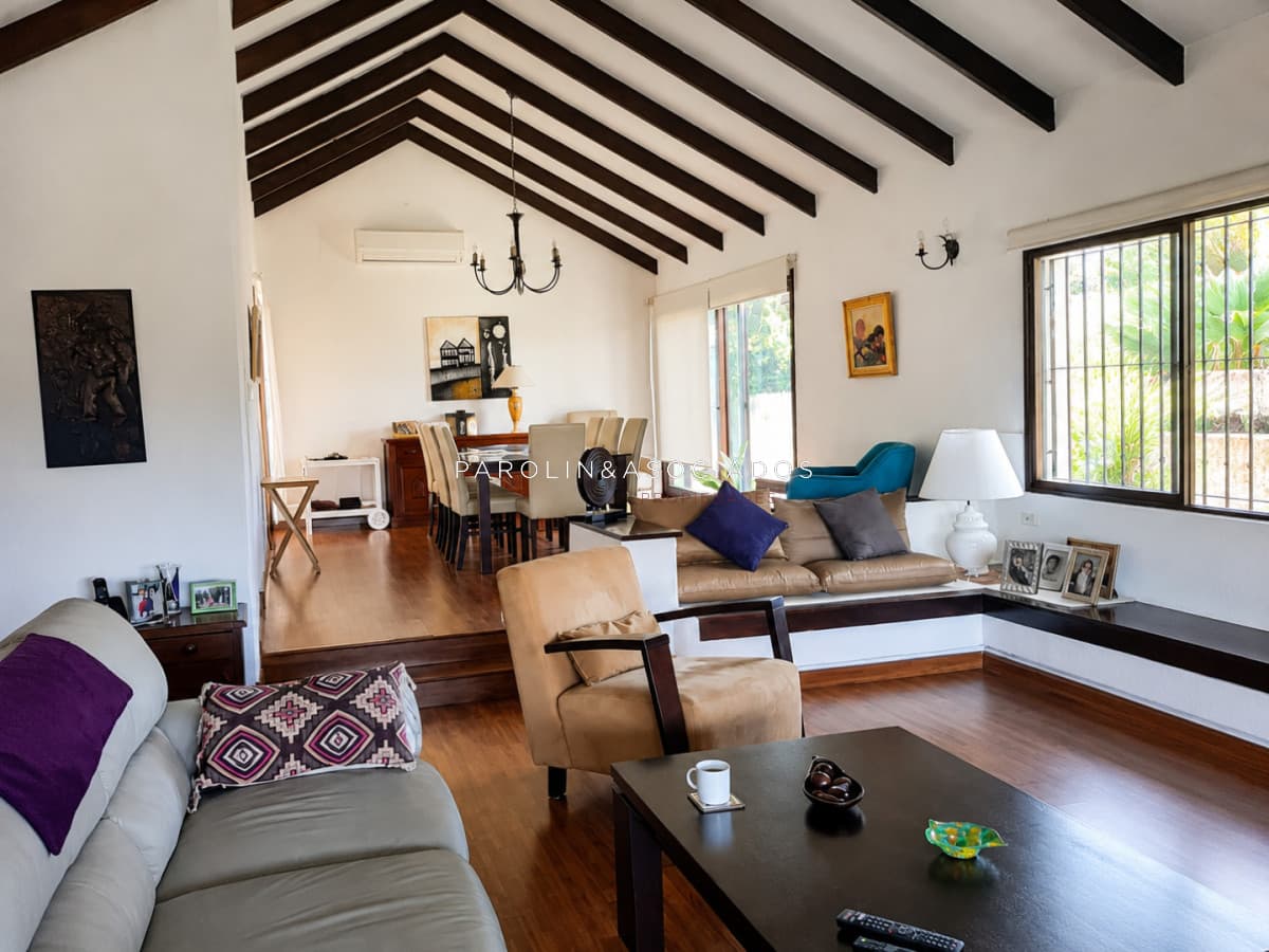 Impecable casa en venta  en San Rafael