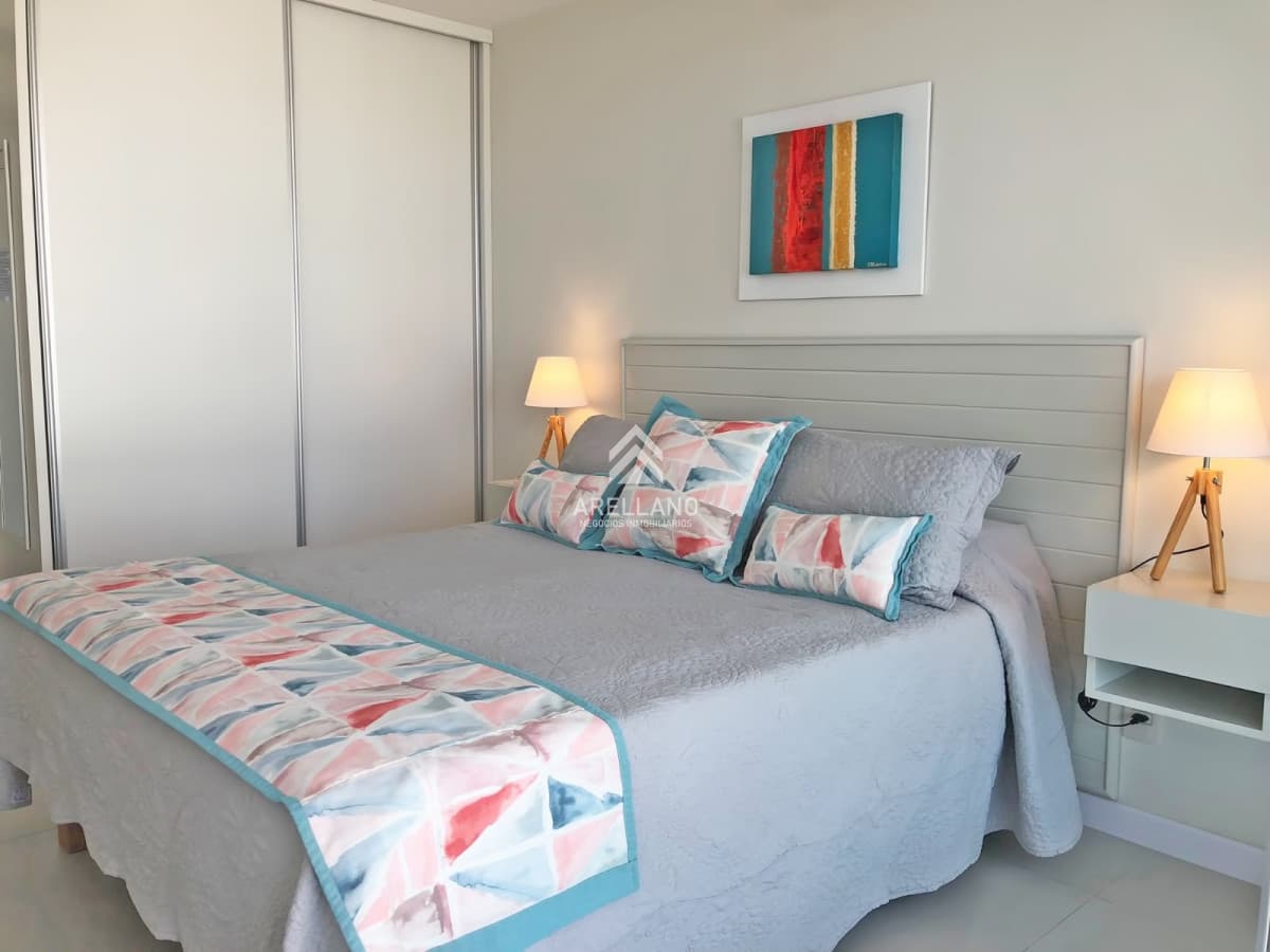 Apartamento ID.4280 - Alquiler temporal Apartamento de 1 dormitorio frente a enjoy