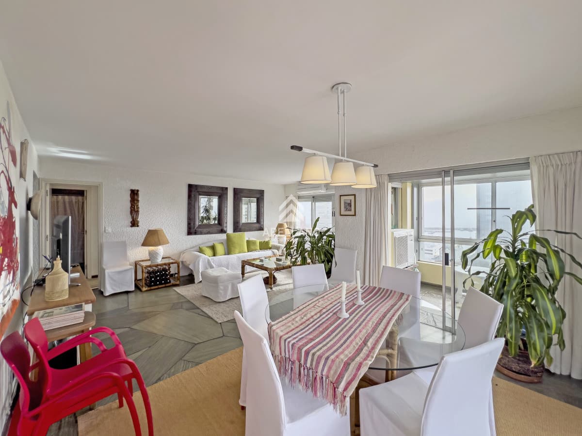 Apartamento ID.5716 - ALQUILER APTO 3 DORMITORIOS PENINSULA PUNTA DEL ESTE