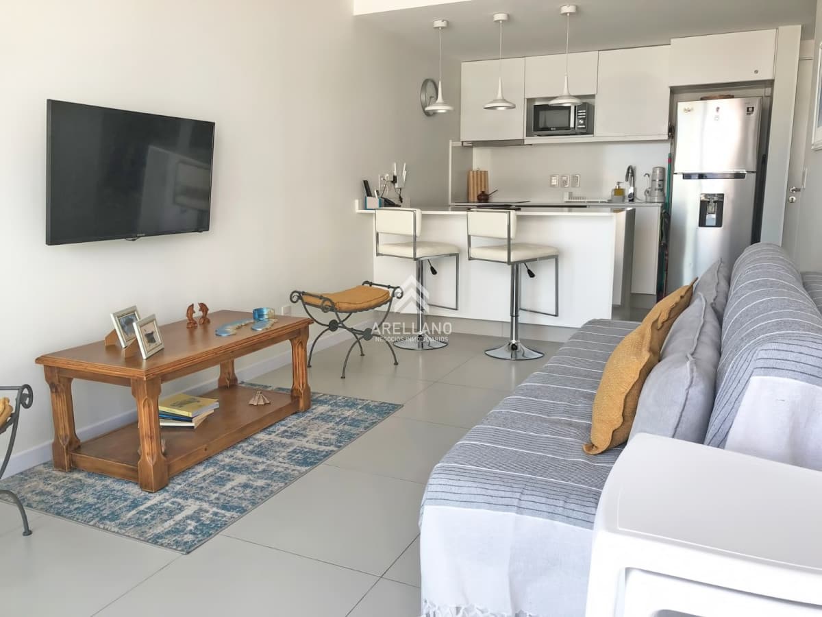 Apartamento ID.4280 - Alquiler temporal Apartamento de 1 dormitorio frente a enjoy