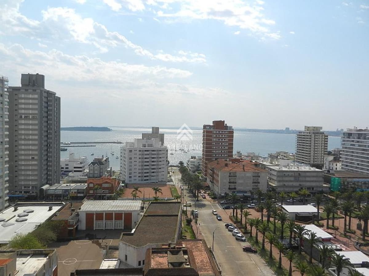 Apartamento ID.5716 - ALQUILER APTO 3 DORMITORIOS PENINSULA PUNTA DEL ESTE