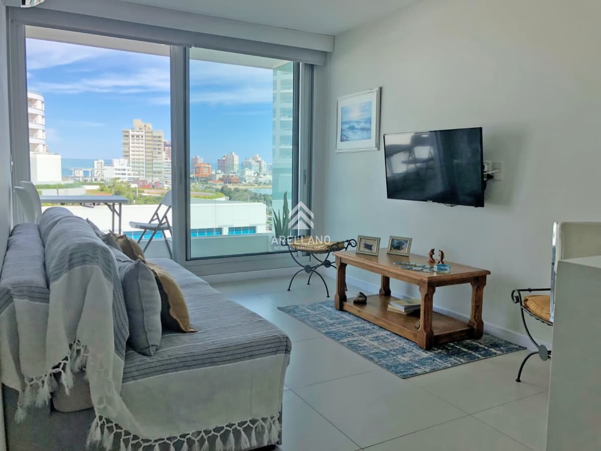 Apartamento ID.4280 - Alquiler temporal Apartamento de 1 dormitorio frente a enjoy