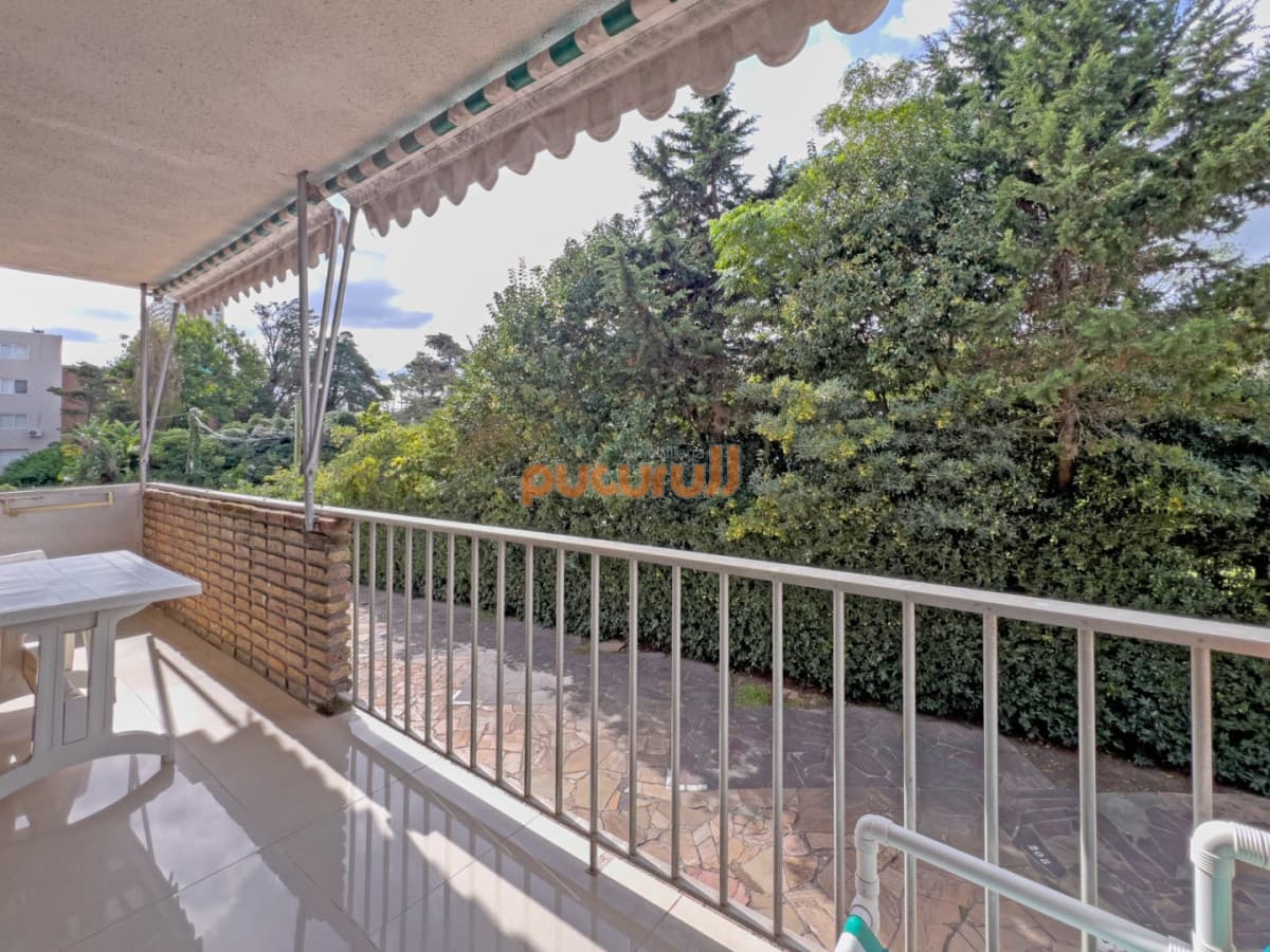 Apartamento en venta primera linea de playa mansa