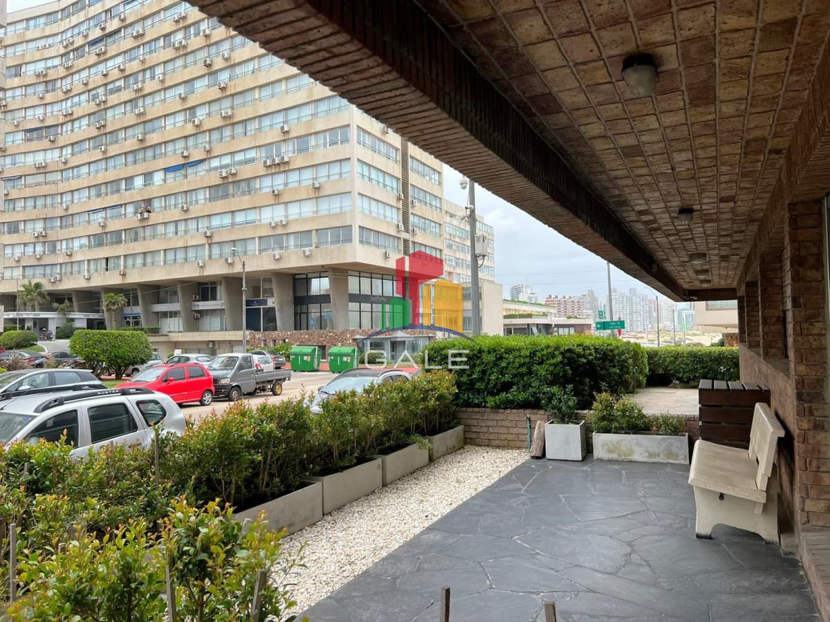 Gale Propiedades & Escribanía Apartamento ID.3387 - Apartamento en Peninsula