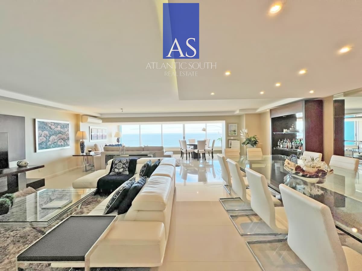 Frente al mar, reciclado en torre de gran categoría en venta