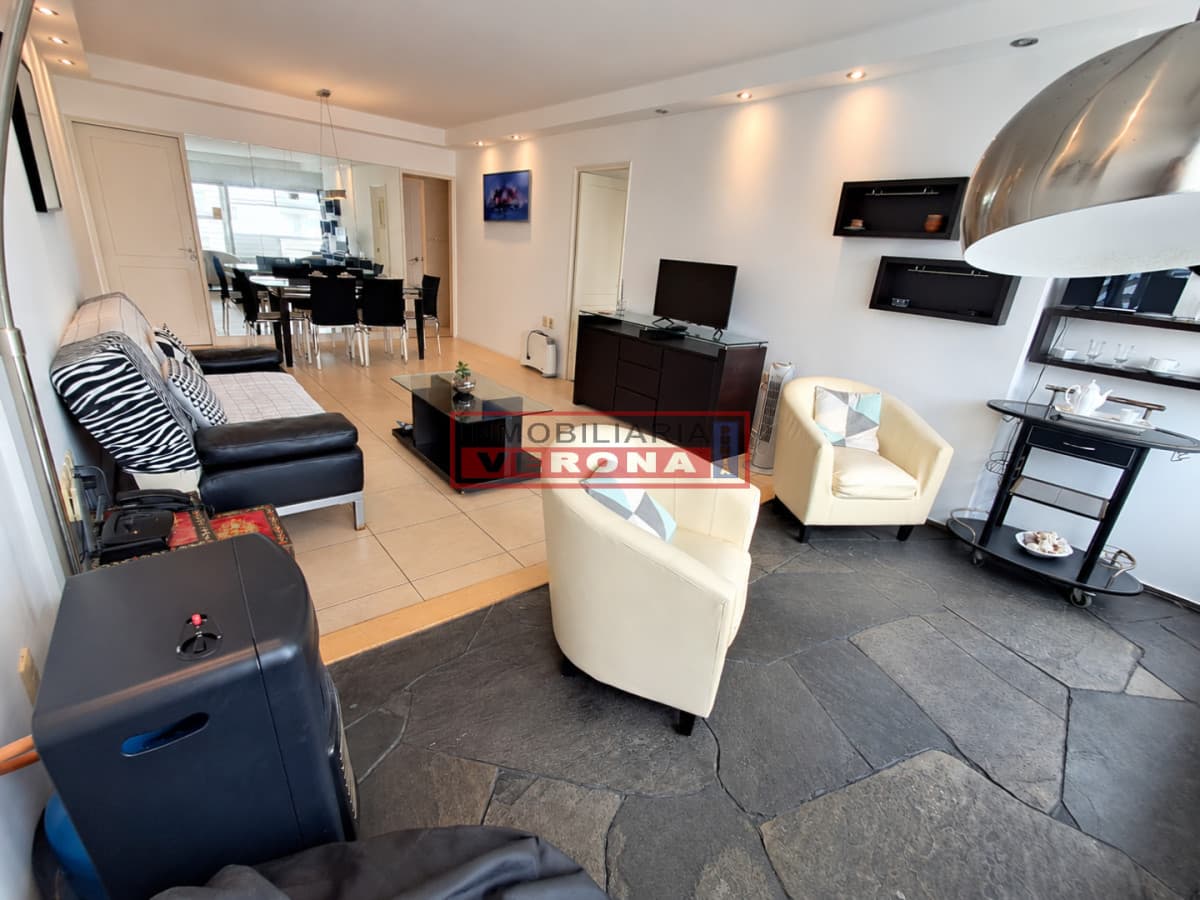 Apartamento en venta en Península Punta del Este, 2 dormitorios, 2 baños - Inmobiliaria Verona Punta