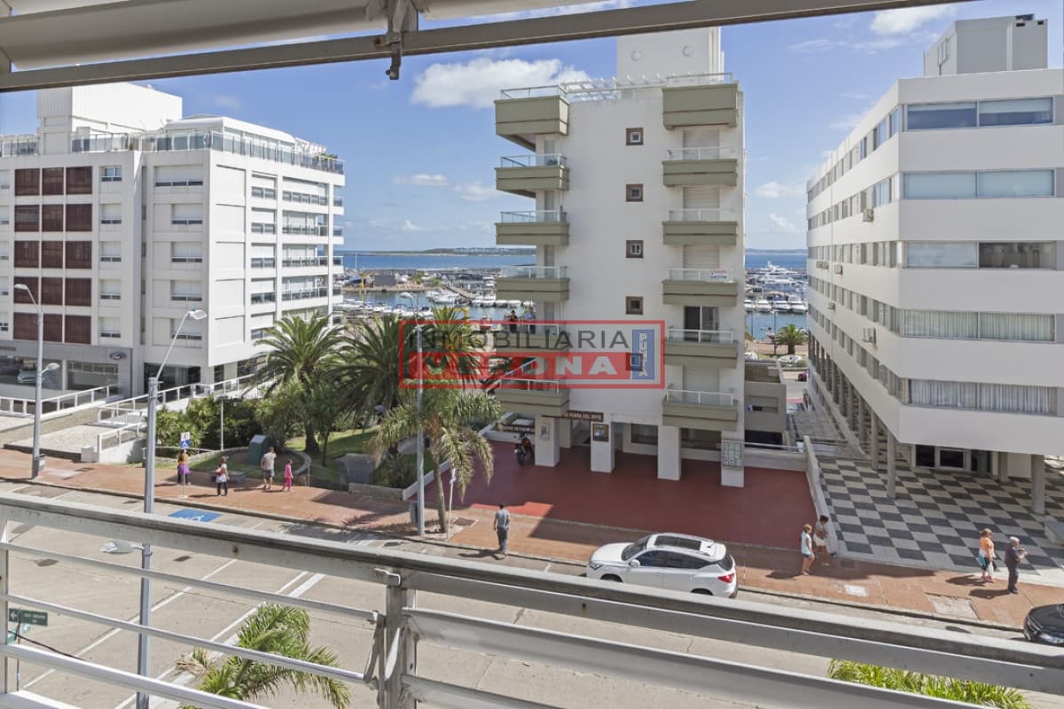 Apartamento en venta en Península Punta del Este, 2 dormitorios, 2 baños - Inmobiliaria Verona Punta