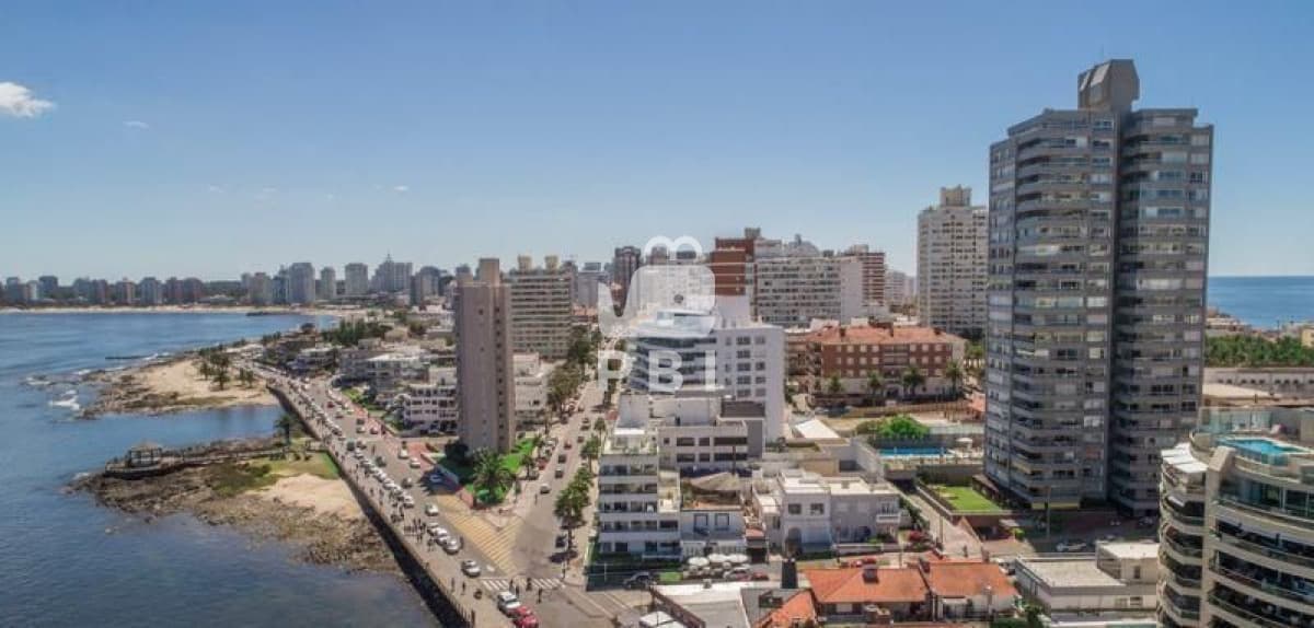Venta de Exclusivo Pent-house, Playa Mansa