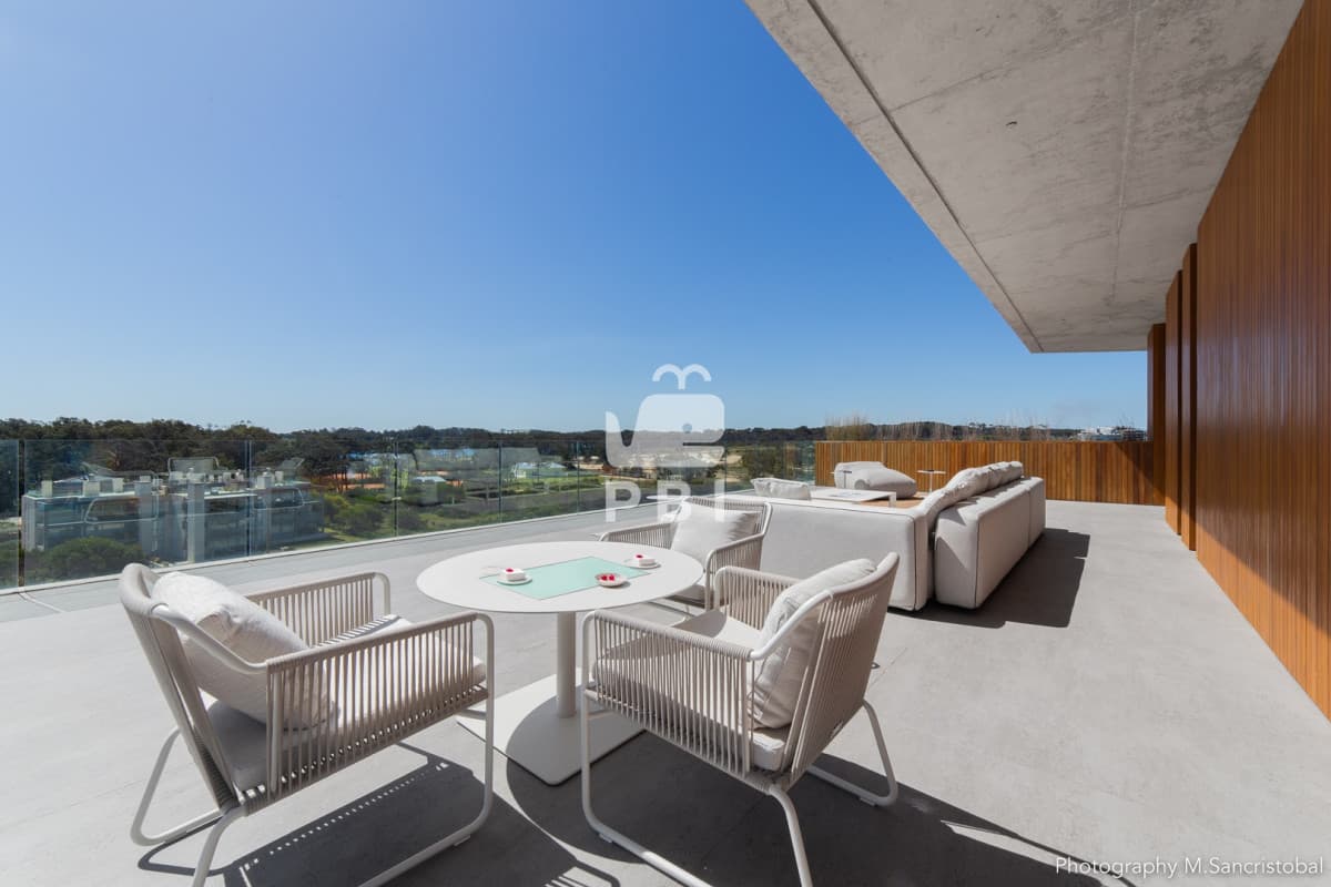Apartamento Penthouse en Colette, Manantiales con 4 dormitorios en suite