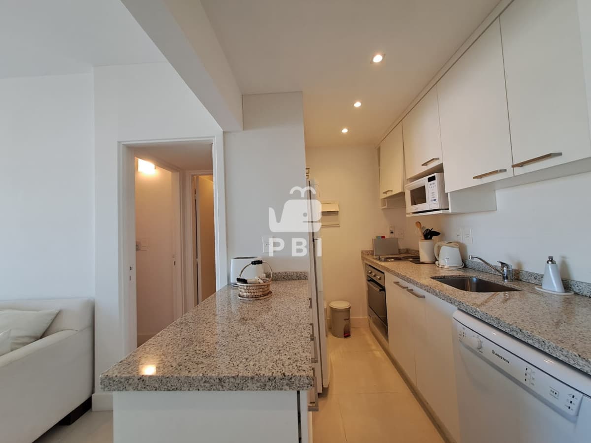Venta de Apartamento 2 DORMITORIOS Playa Mansa