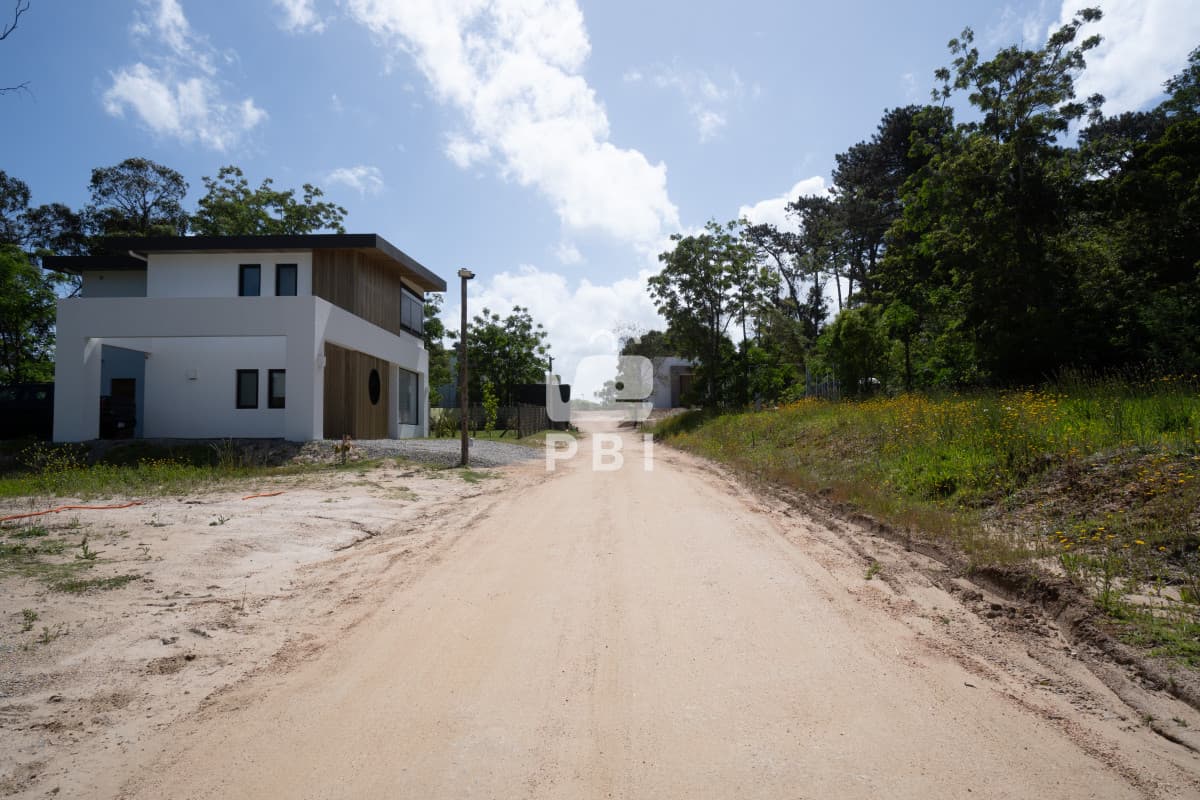 Venta de casa en Barrio Privado Campo Brava