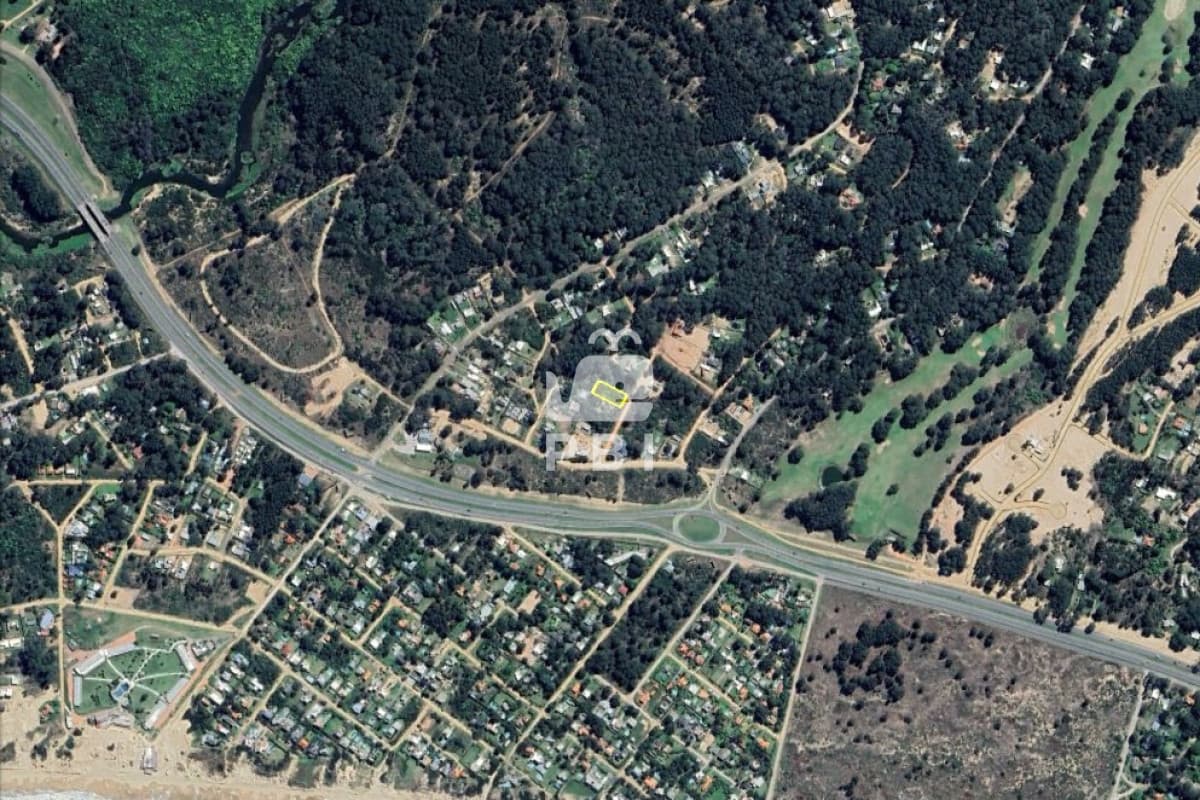 Departamentos y Casas en Punta del Este, Alquileres