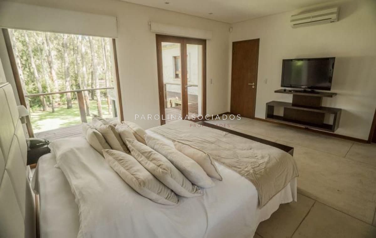 Casa en venta de 4 dormitorios en Solanas Country club, Punta del Este