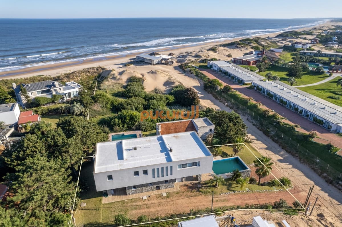 Venta Casa de 3 dormitorios, Tio Tom, Punta ballena.